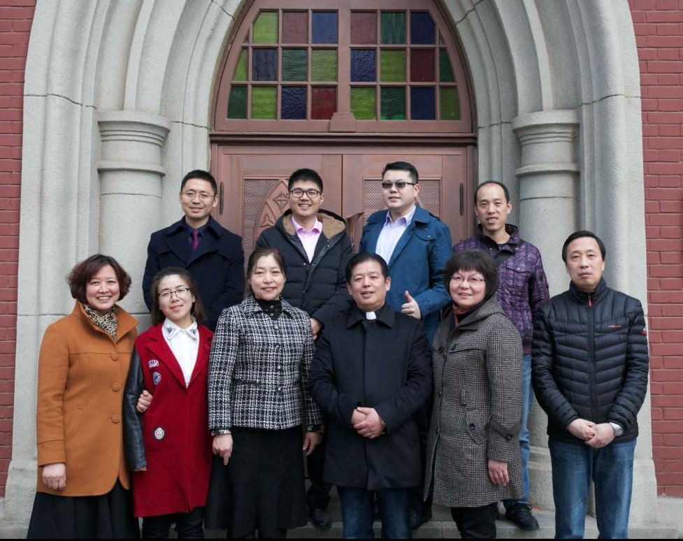 最后赵光伟牧师劝勉服事同工尽心竭力建立合一的教会,神人共悦.